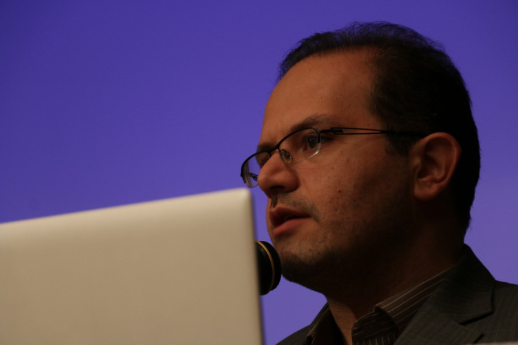 دکتر محمد صالح احمدی: فعالیتهای پژوهشی باید تقاضا محور و براساس نیاز صنعت و جامعه انجام شود.