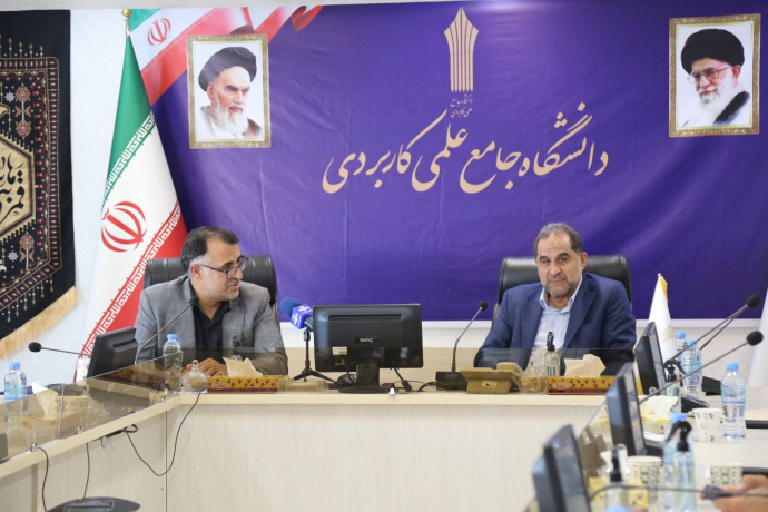 امضای تفاهم ‪‬نامه همکاری مشترک‬‬‬‬‬‬‬‬‬‬‬‬‬‬‬‬‬‬‬‬‬‬‬‬‬‬ دانشگاه جامع علمی کاربردی و مرکز اطلاعات مالی وزارت امور اقتصادی و دارایی