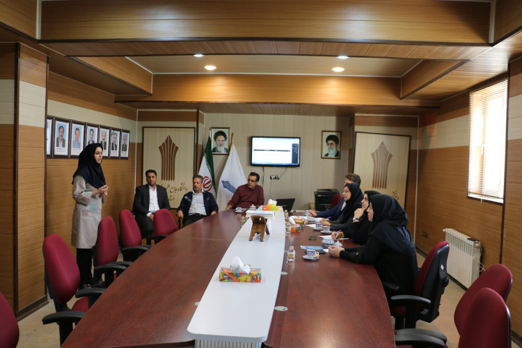 بررسی صلاحیت علمی متقاضیان تدریس در ۲۰ کارگروه تخصصی در واحد استان یزد