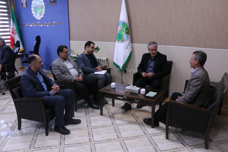 دیدار رئیس دانشگاه جامع علمی‌کاربردی استان یزد با سرپرست اداره منابع طبیعی و آبخیزداری استان